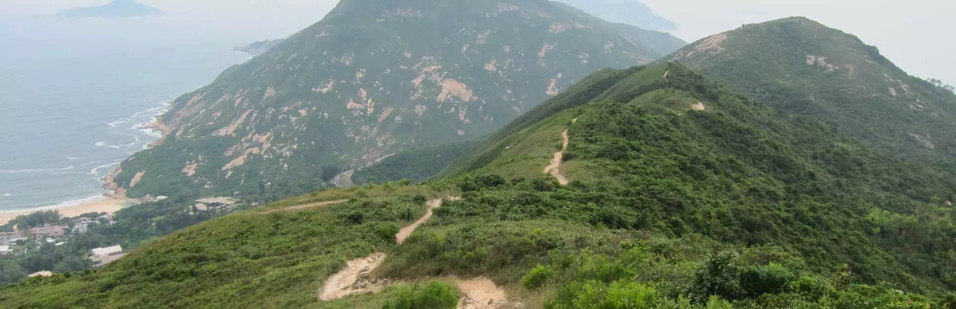 Hong Kong audio tour: The Dragon's Back from Chai Wan Cemetery to Shek O Beach