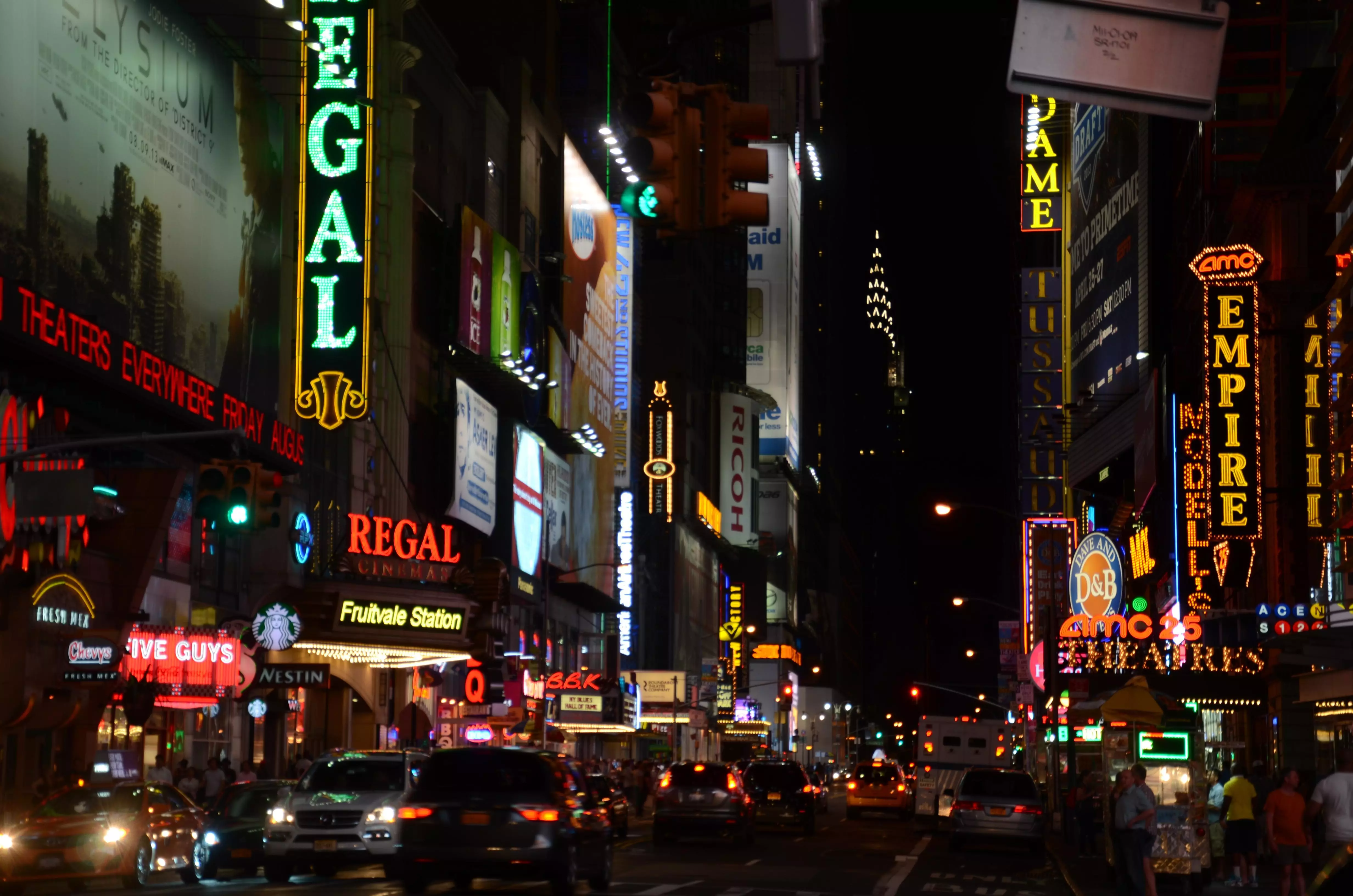 New York City audio tour: A Walk Through Times Square