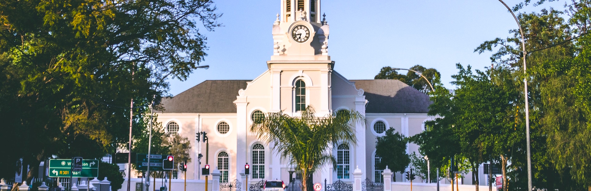Cape Winelands audio tour: Tour durch Wellingtons Geschichte: Wagenbauer, Winzer und Lehrerinnen