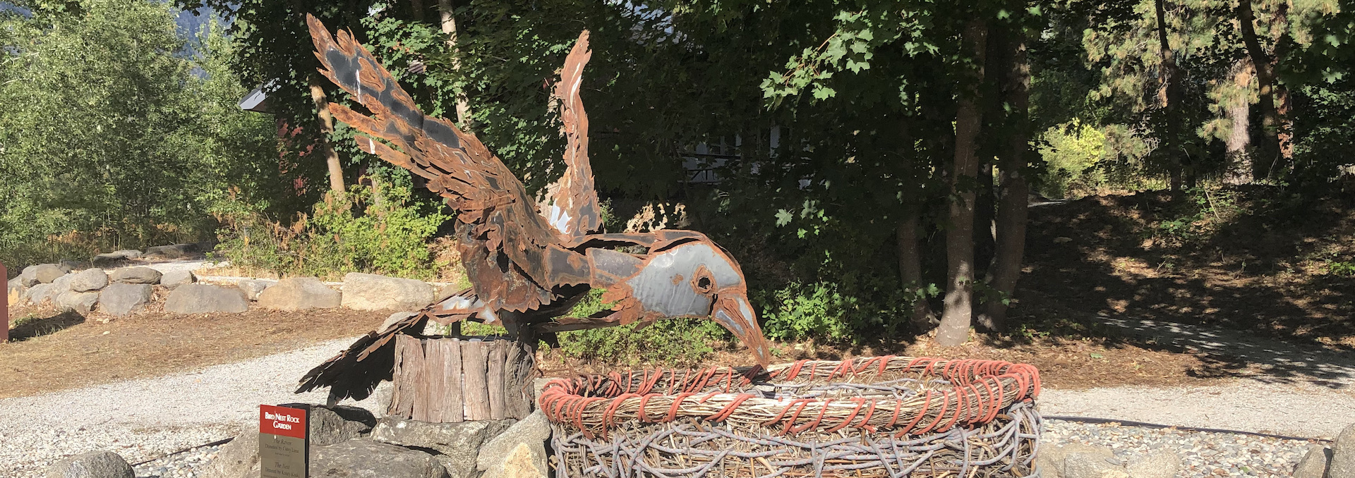 Leavenworth, Washington audio tour: Wenatchee River Institute and River Haus Art Walk: A Leavenworth Tour