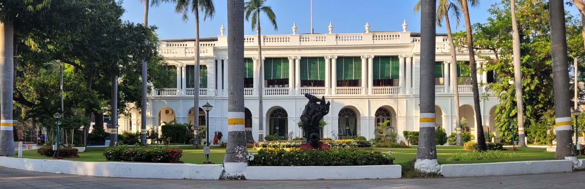 Image of A Promenade through Pondicherry: The French Jewel of India