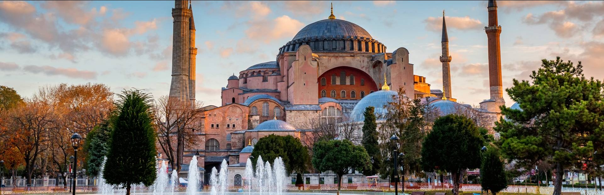 Image of Istanbul Through Time: Stories of Byzantines and Ottomans in the Old Town