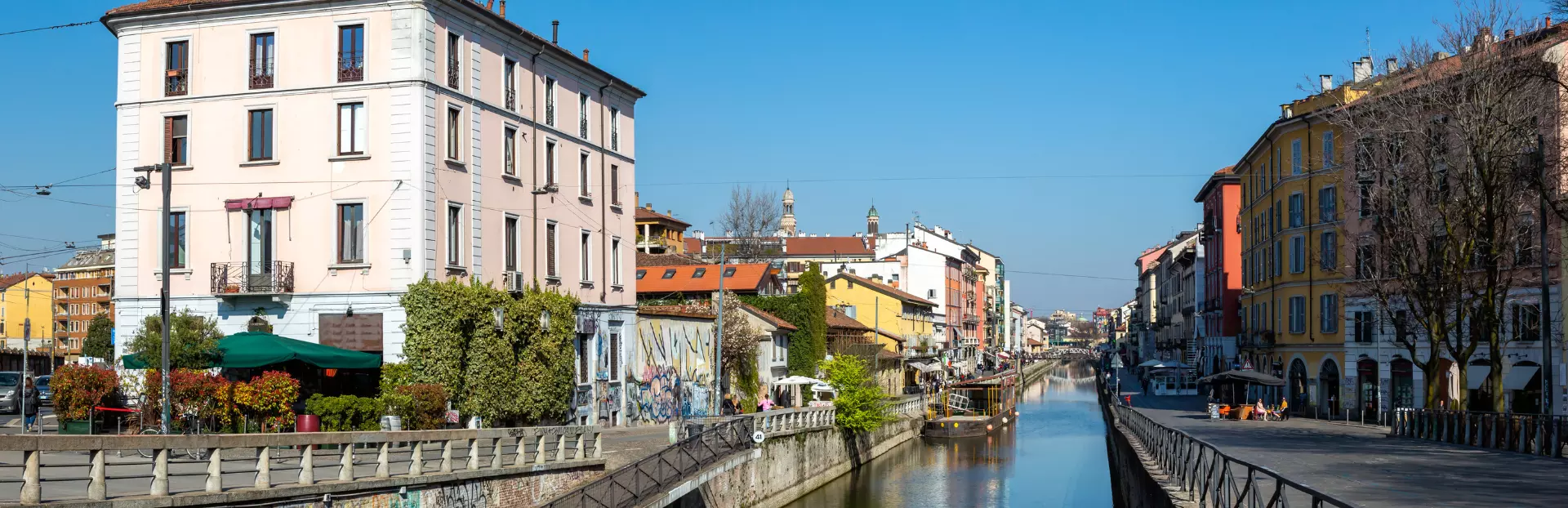 Milan audio tour: The Shades of Old Milan: A Navigli Walking Tour with Context