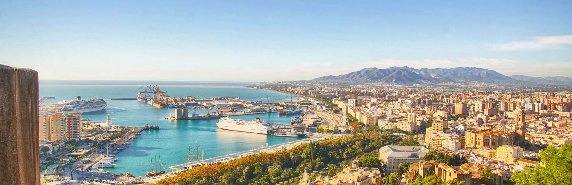 Málaga audio tour: Malaga Essentials: A Tour of its Heritage and Identity with Context