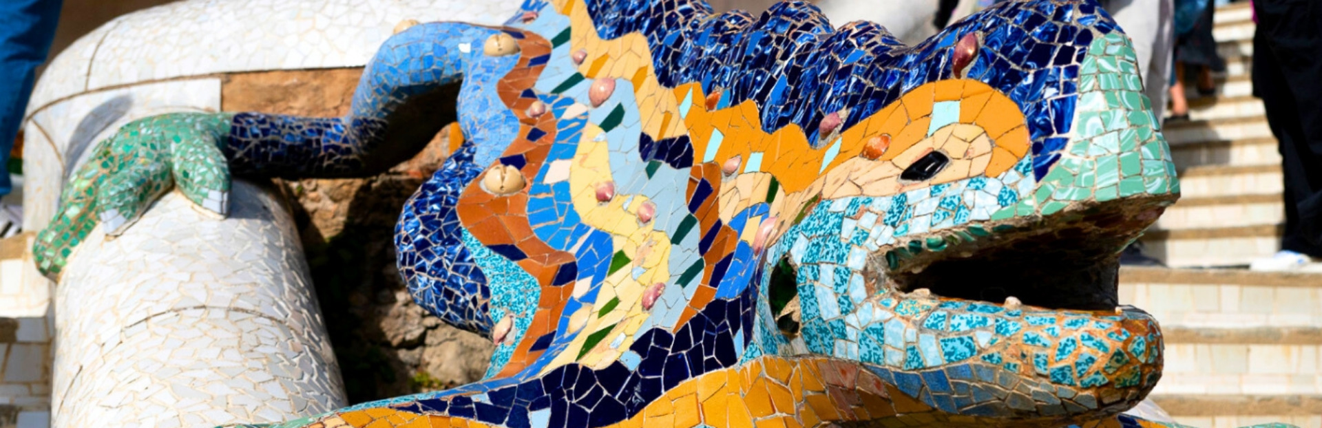 Image of Park Güell: Visite culturelle et ludique dans l’univers de Gaudí