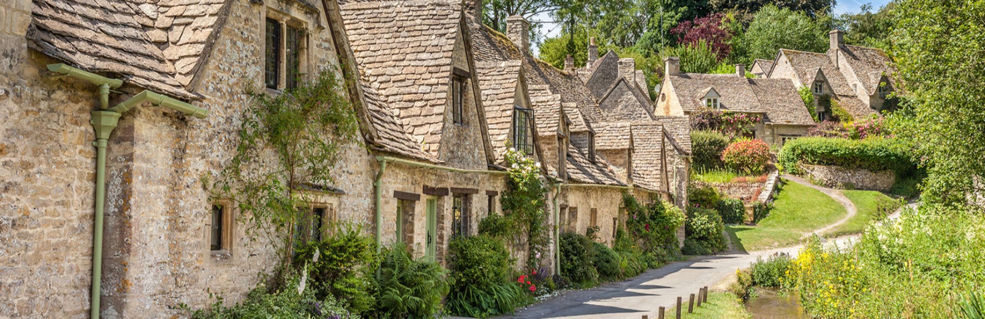 Image of Beautiful Bibury: A Walk Through England’s Most Picturesque Village