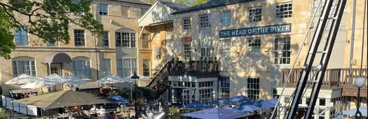 Oxford’s Historic Pubs: A Walking Tour