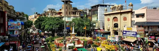 The Bazaars of Old Delhi: A Chandni Chowk Walking Tour