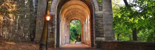 From Farmhouse to Lighthouse: An Upper Manhattan Walking Tour
