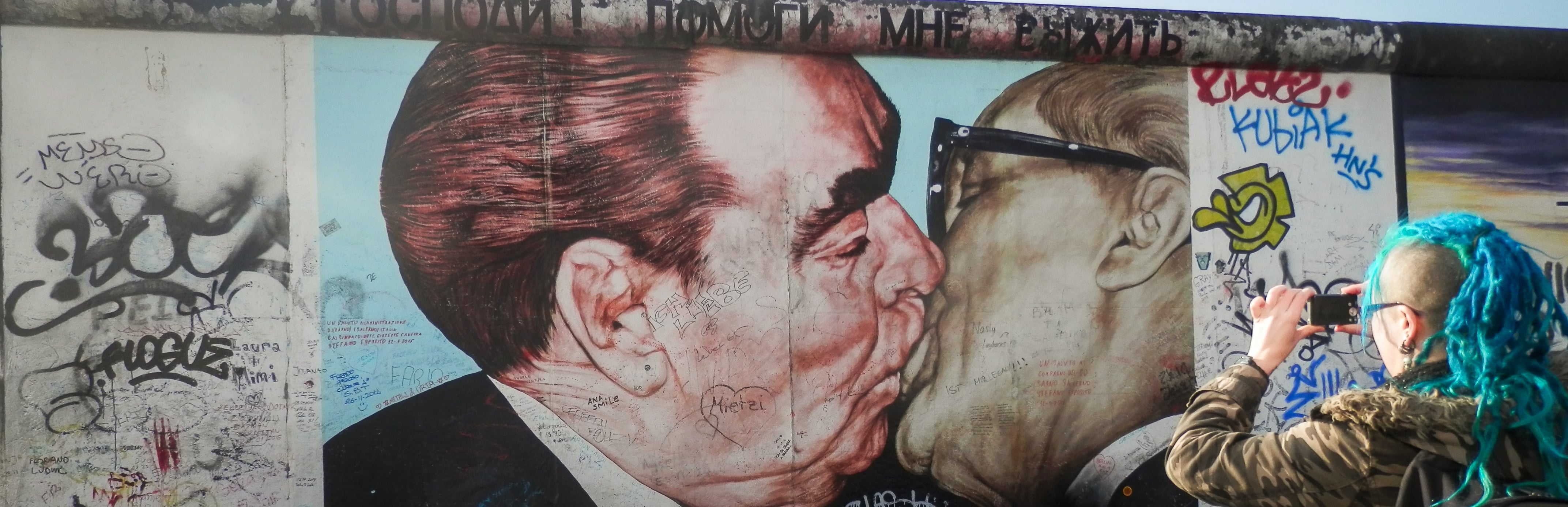 The East Side Gallery Self-Guided Tour: The Berlin Wall as a Canvas