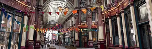 Scuba Divers, Mansions and the Great Fire: City of London Audio Tour