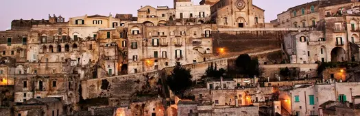 AudioZoom into Matera: A walk through the city carved into rock