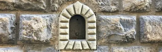 Wine Windows of Florence: A 1559 Law and Its Secret Economy