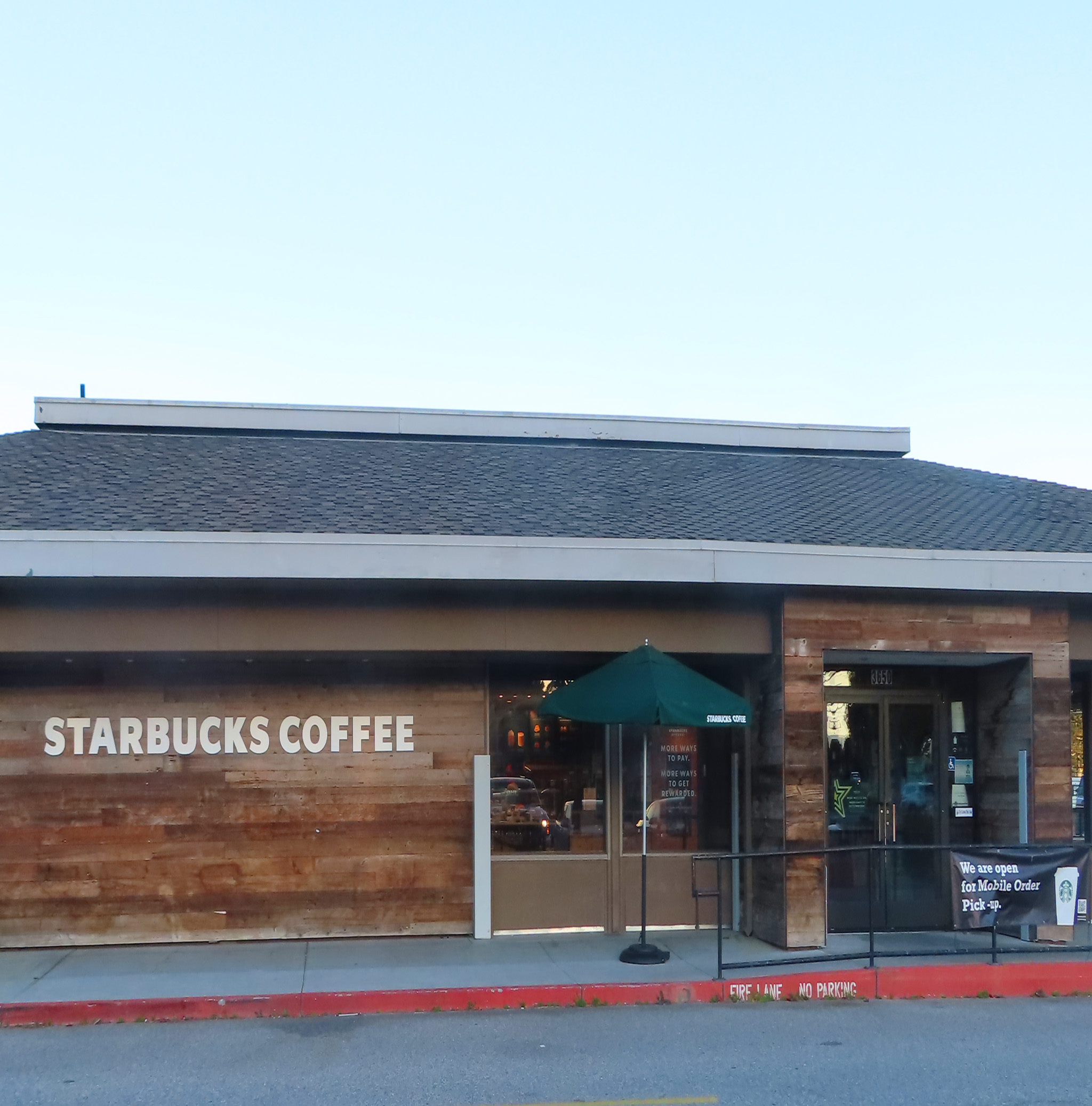 Starbucks at Carmel at Crossroads Shopping Center » Monterey Peninsula ...