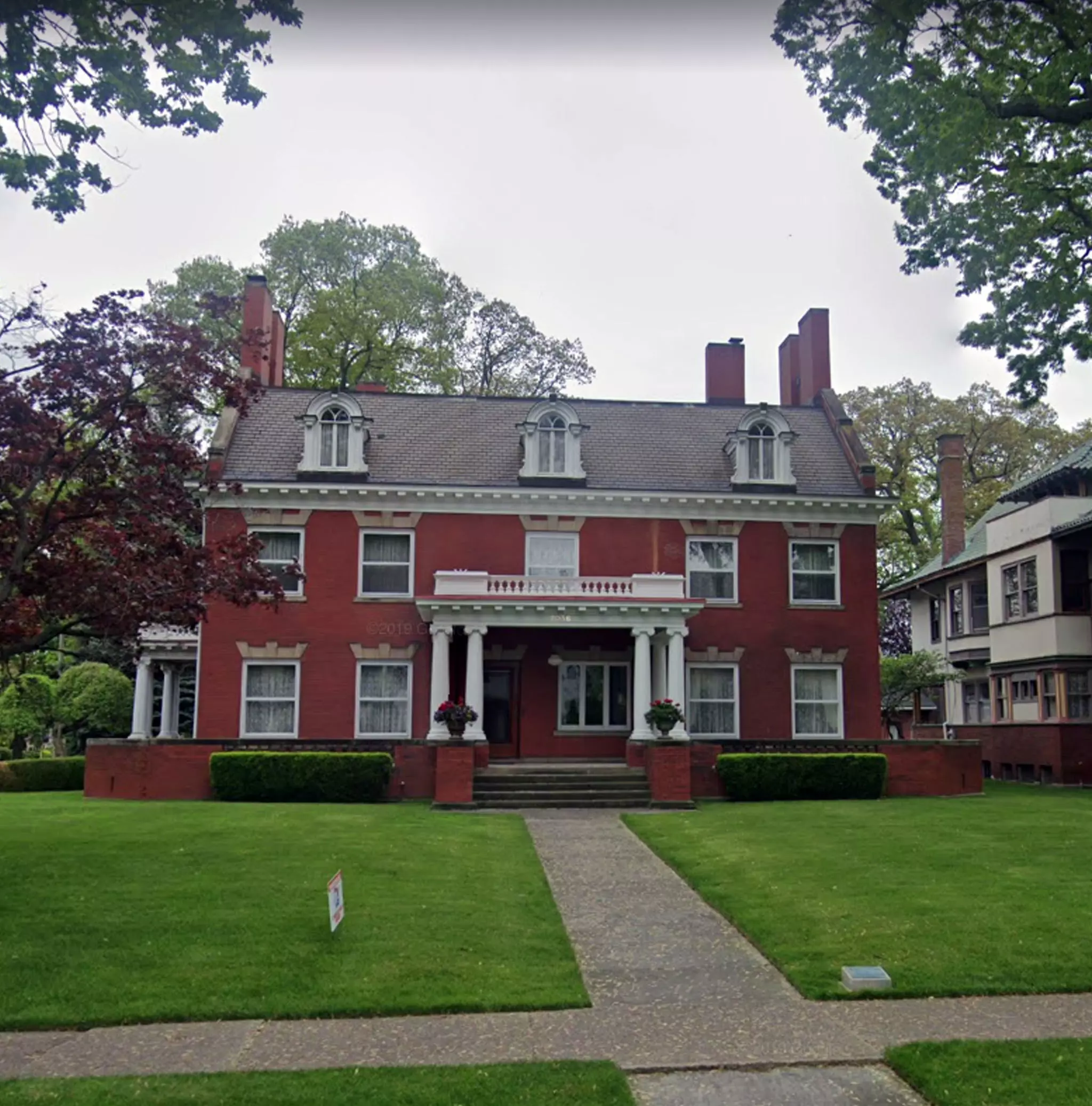 Lamson House | 2056 Scottwood Avenue and Boshart House | 2055