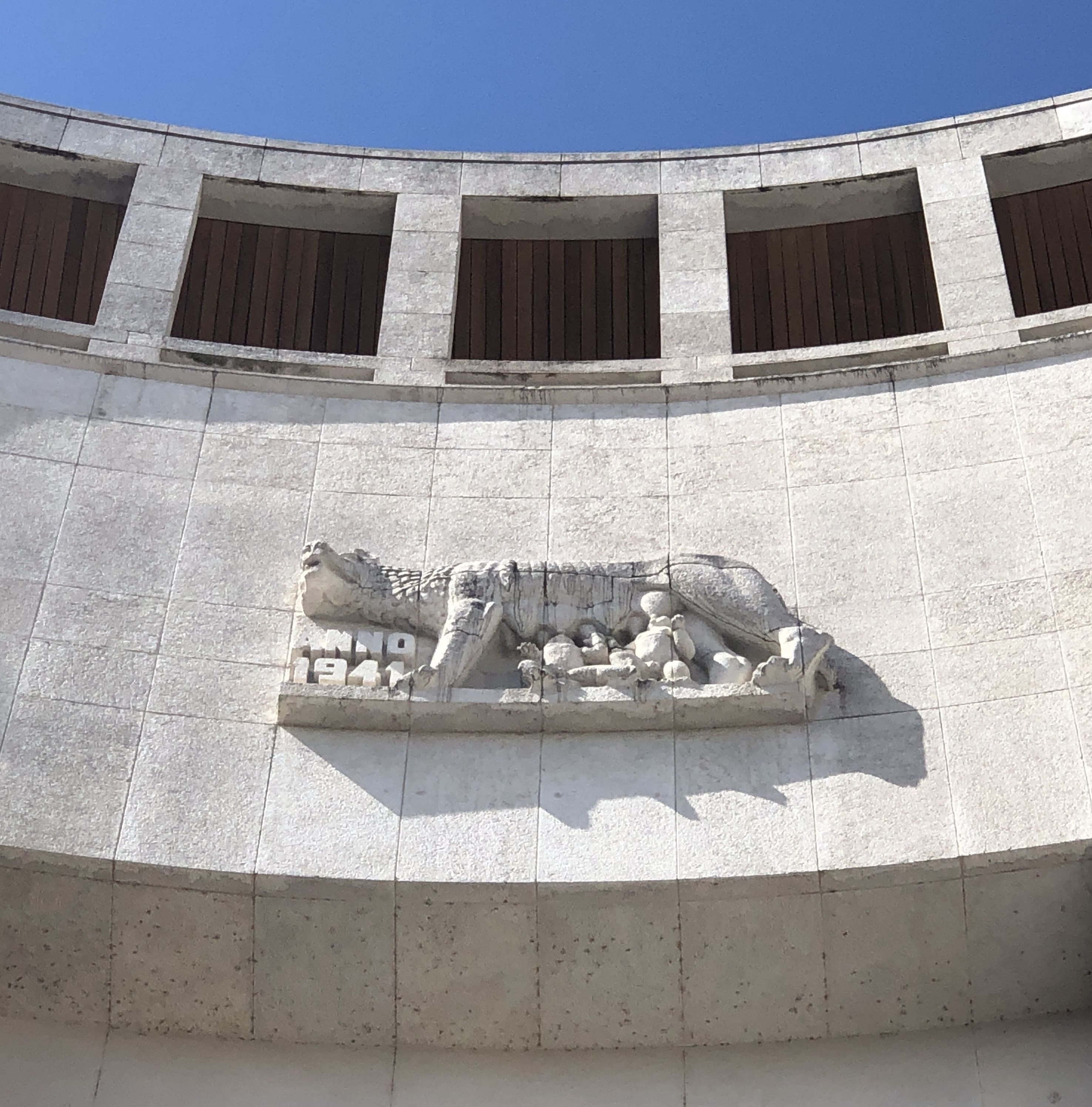 Signaculum Rome The symbol of Rome » Milan self-guided audio tour app » VoiceMap