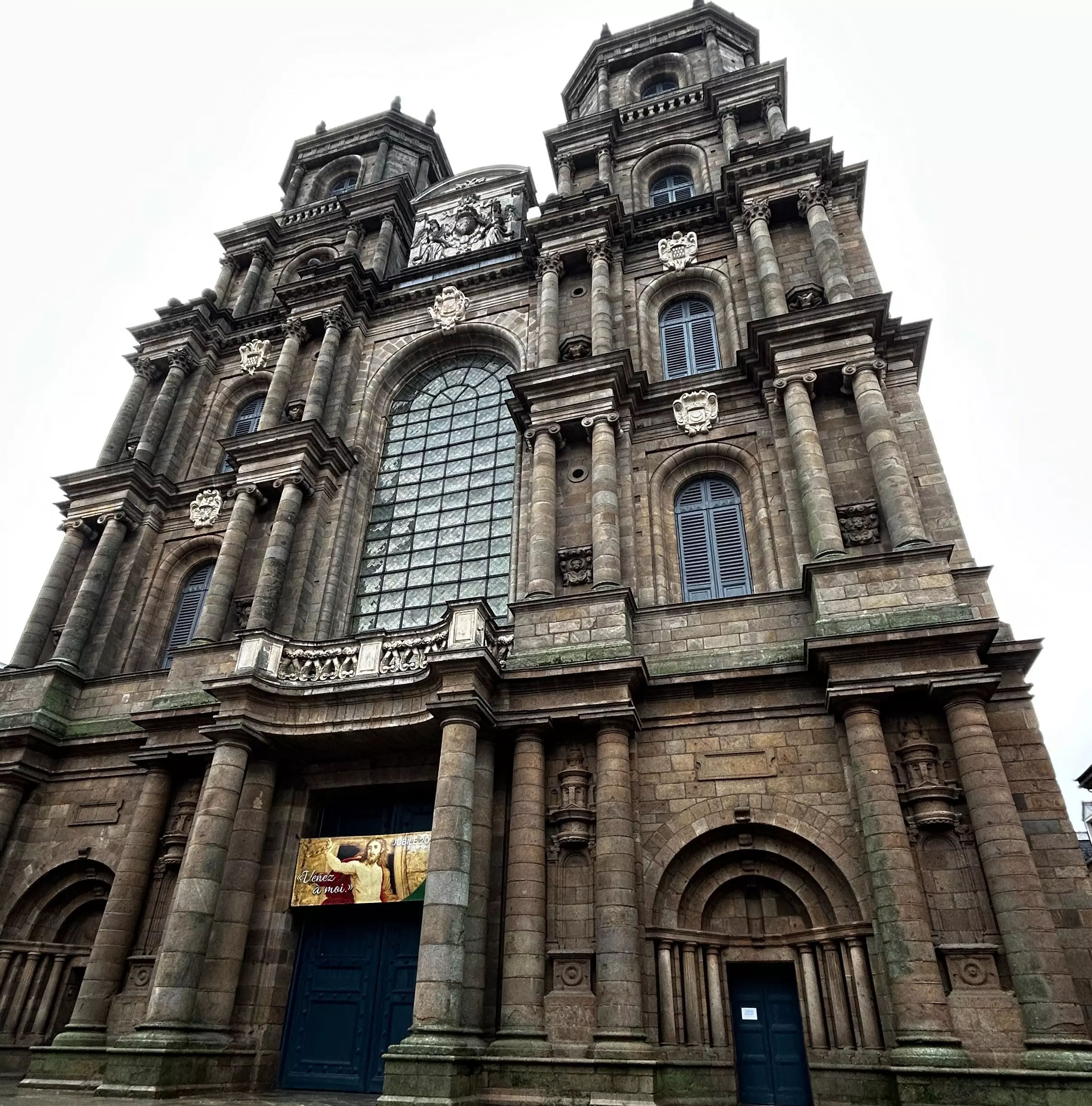 Cathédrale Saint-Pierre » Rennes self-guided audio tour app » VoiceMap